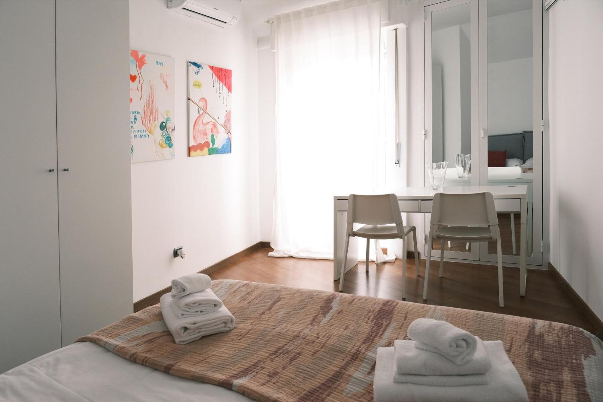 Comecasa 2 Bedrooms Apartment 450Mt From Duomo Milano Ngoại thất bức ảnh