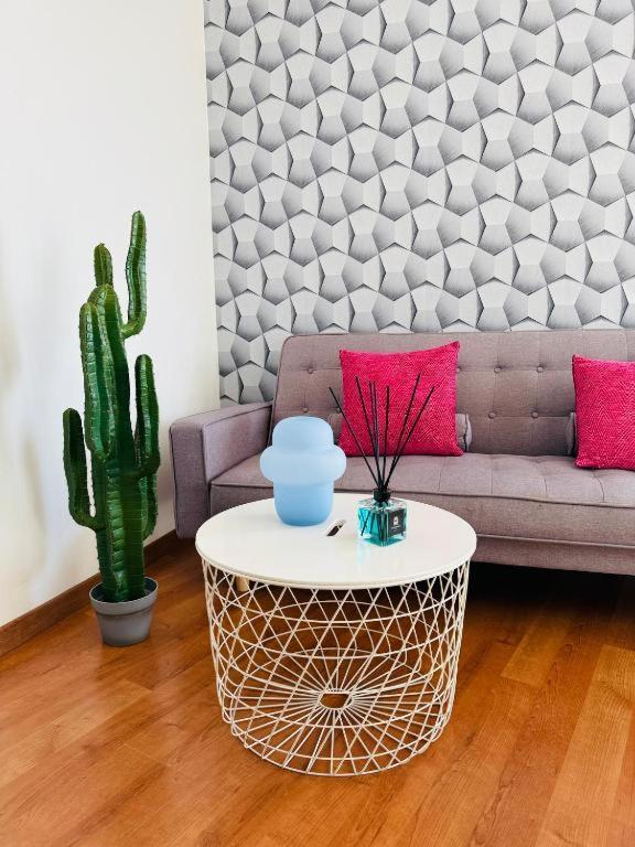 Comecasa 2 Bedrooms Apartment 450Mt From Duomo Milano Ngoại thất bức ảnh
